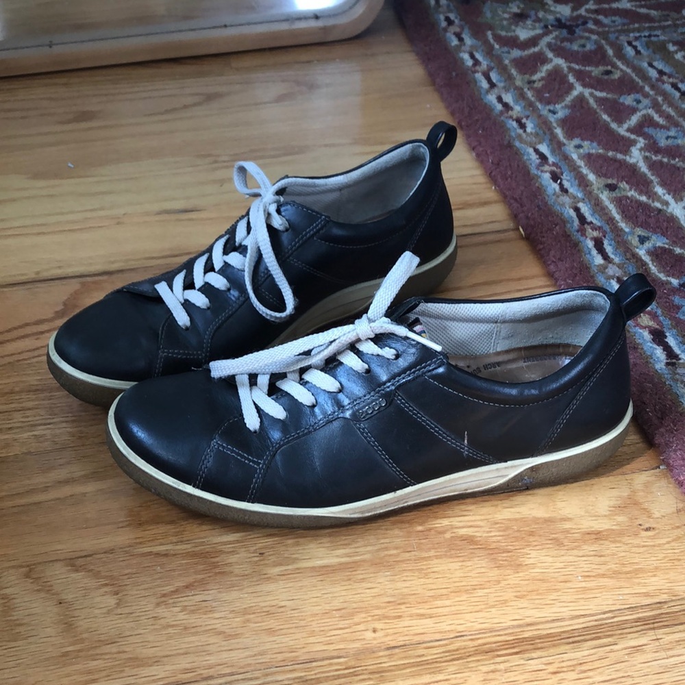 Ecco sneakers